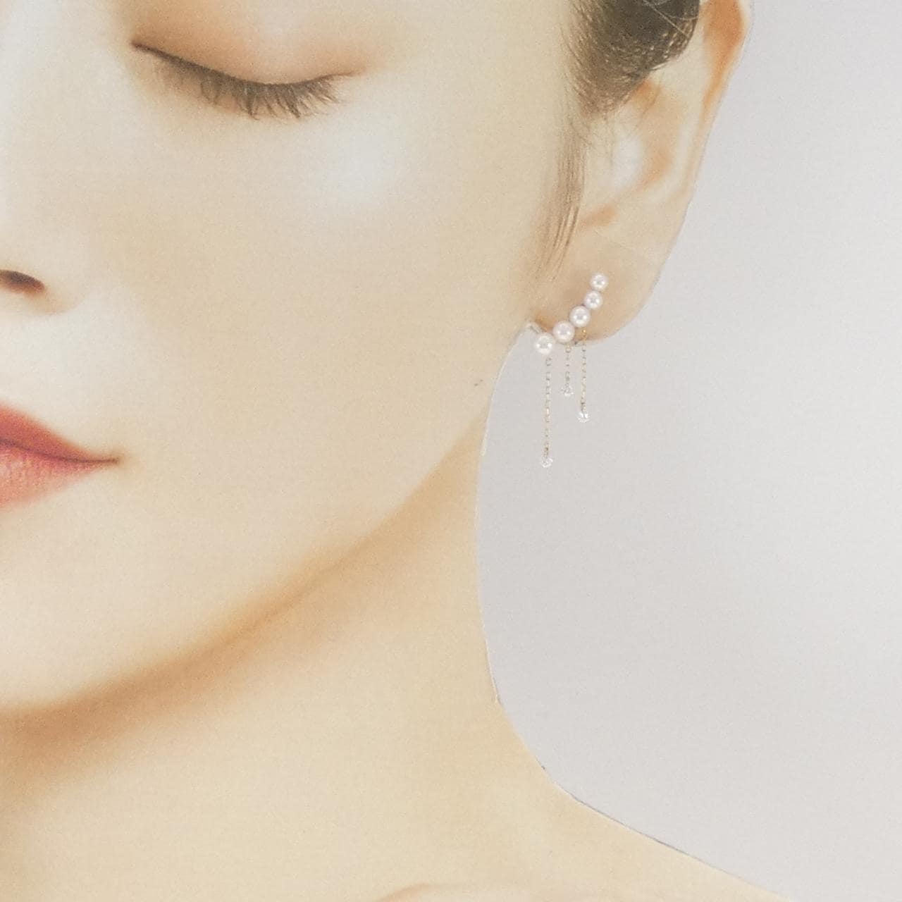 アーカー ビンドゥ ミラーパール イヤーカフ