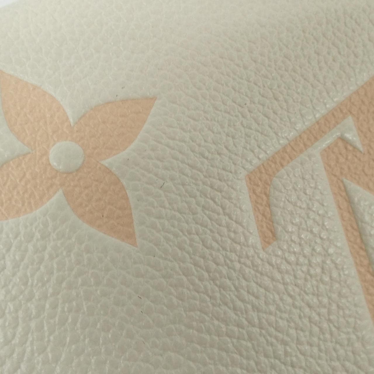 ルイヴィトン バイカラー モノグラム アンプラント ジッピー ウォレット M81914 財布