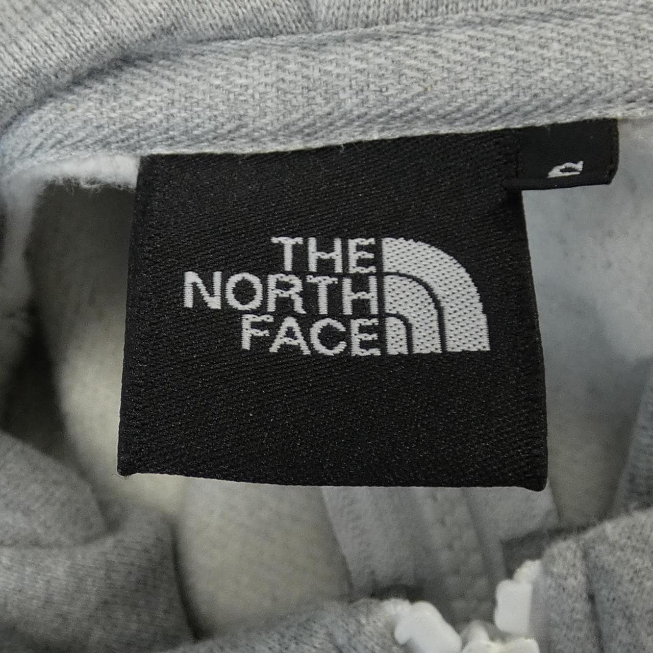 ザノースフェイス THE NORTH FACE パーカー