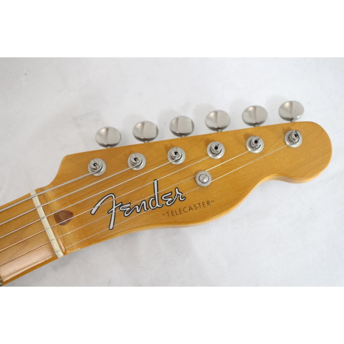 ＦＥＮＤＥＲ　　５２　ＴＥＬＥＣＡＳＴＥＲ