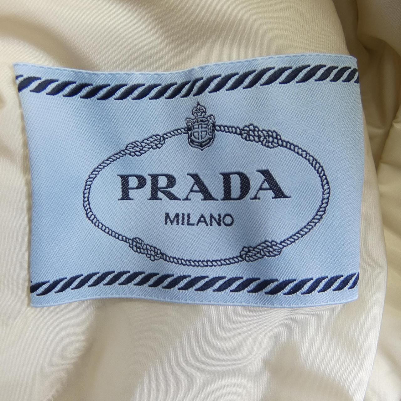 プラダ PRADA トライアングルロゴ 292212 SOOO 1WQ9 ジャケット