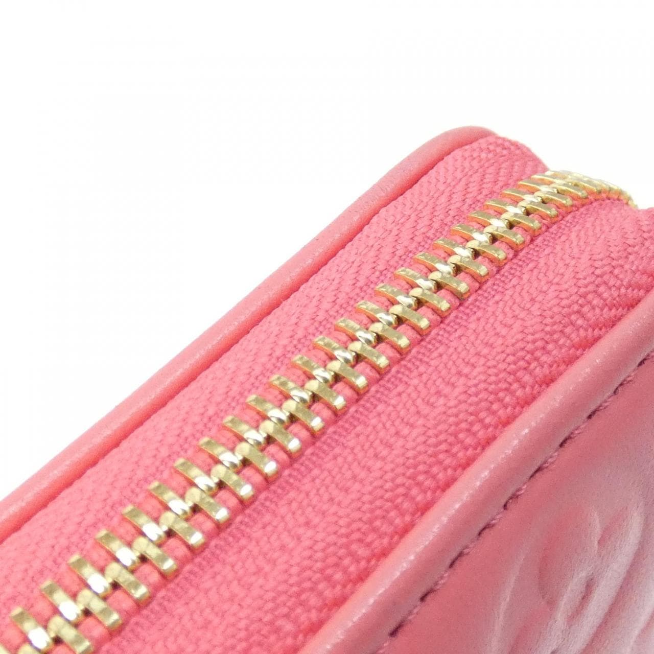 ルイヴィトン クッサン ジッピー ウォレット M83212 財布