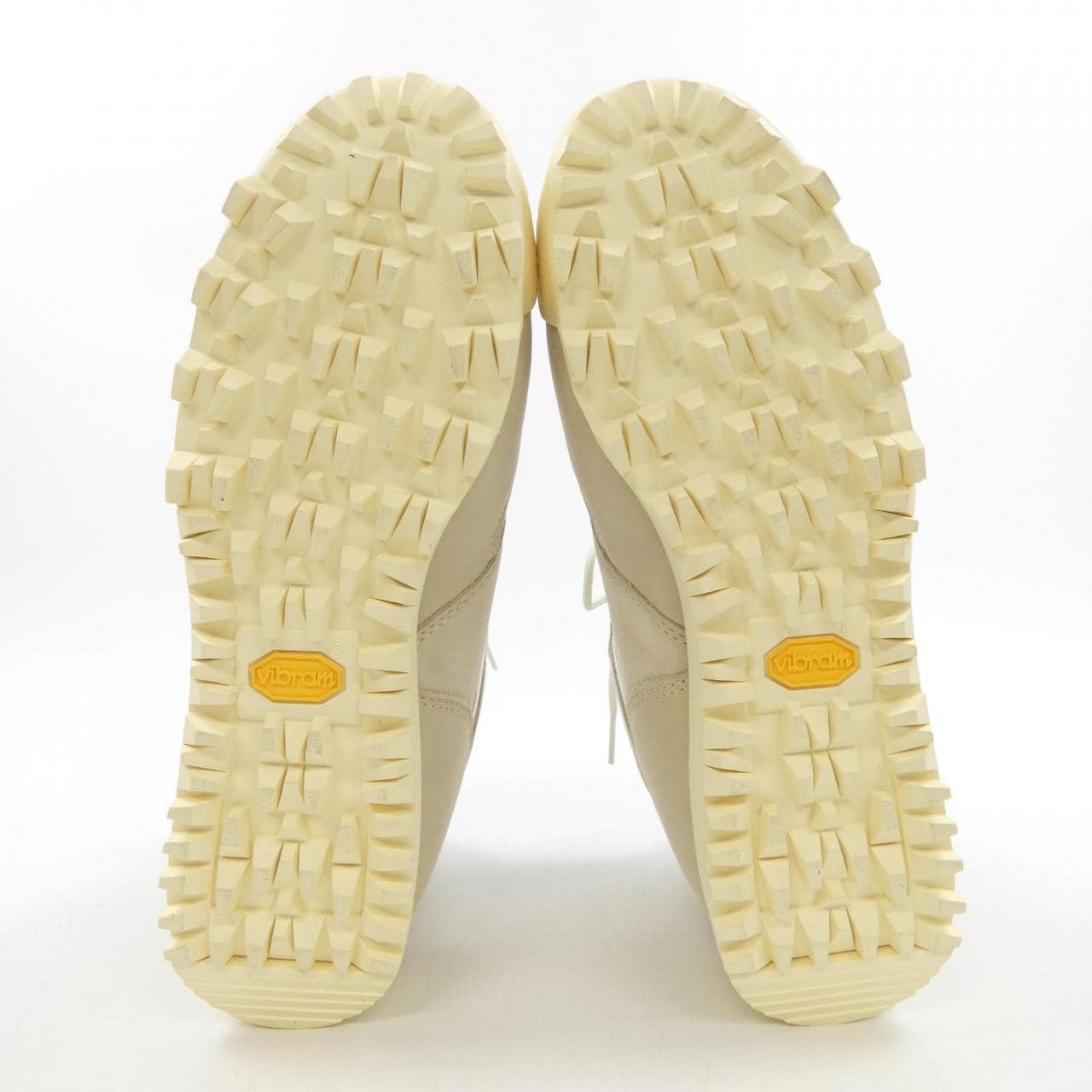 新百伦NEW BALANCE运动鞋