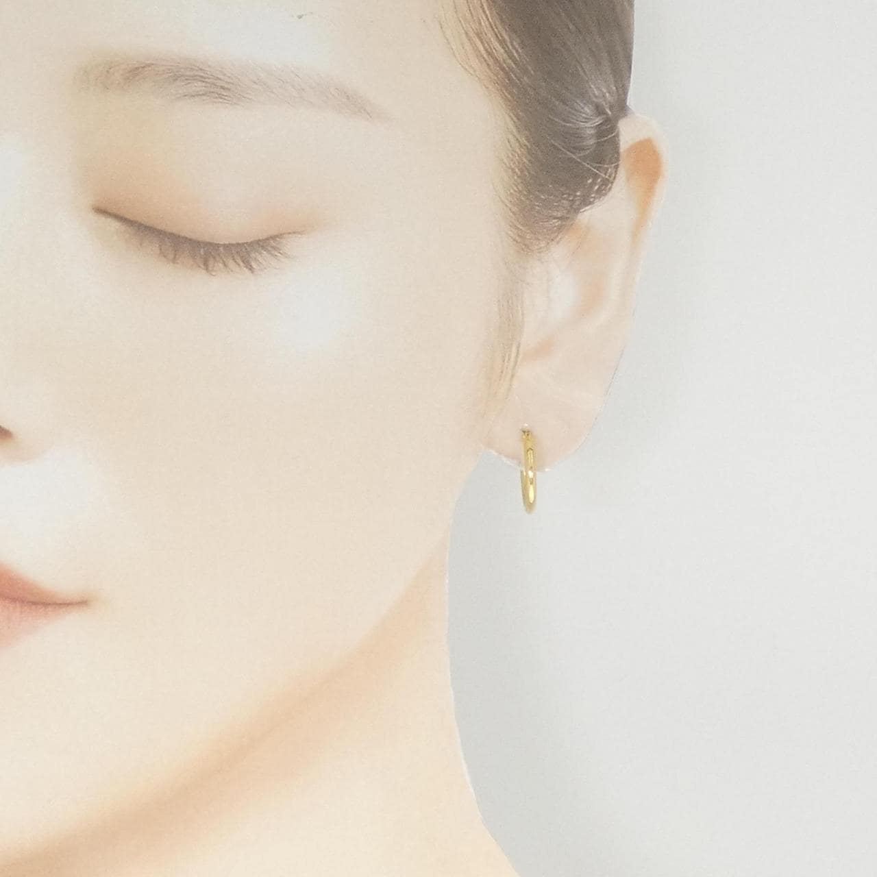 K18YG earrings