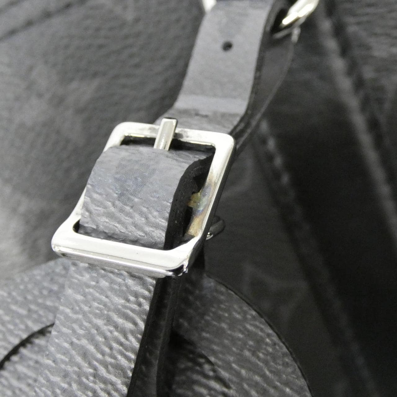 ルイヴィトン モノグラム エクリプス リバース シティ キーポル M45936 ショルダーバッグ