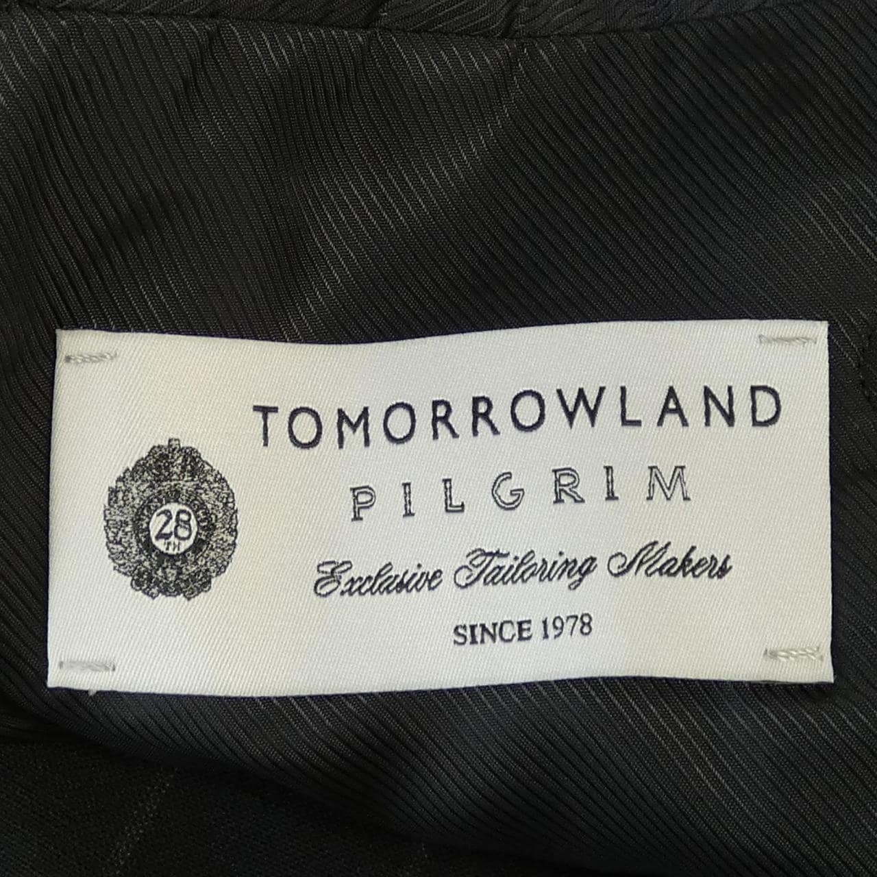 トゥモローランドピルグリム TOMORROWLAND PILGRIM スーツ