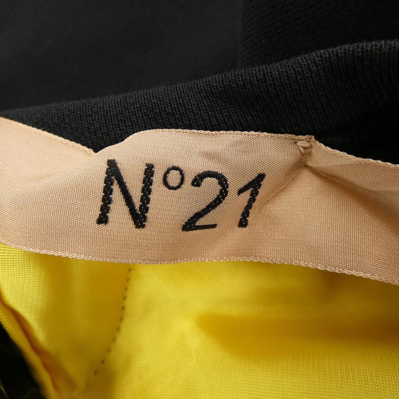 ヌメロヴェントゥーノ N°21 スウェット