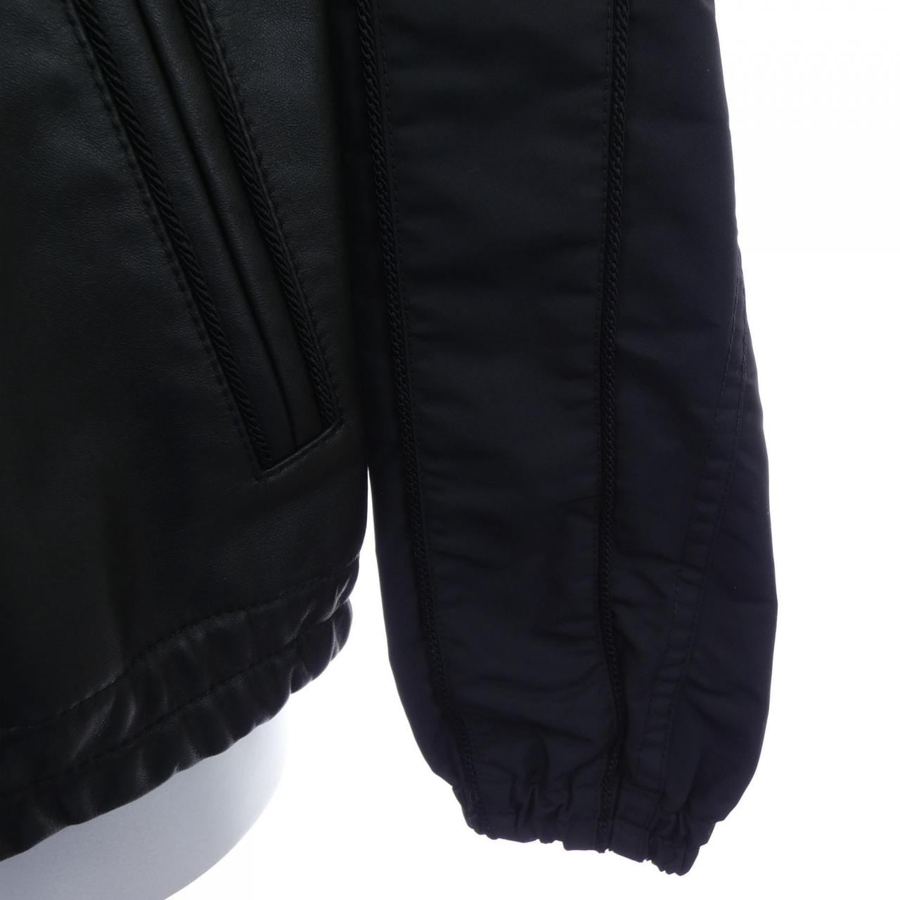 ルイヴィトン LOUIS VUITTON パーフォレーテッドミックスレザーブルゾン HPL02WTV8 レザージャケット