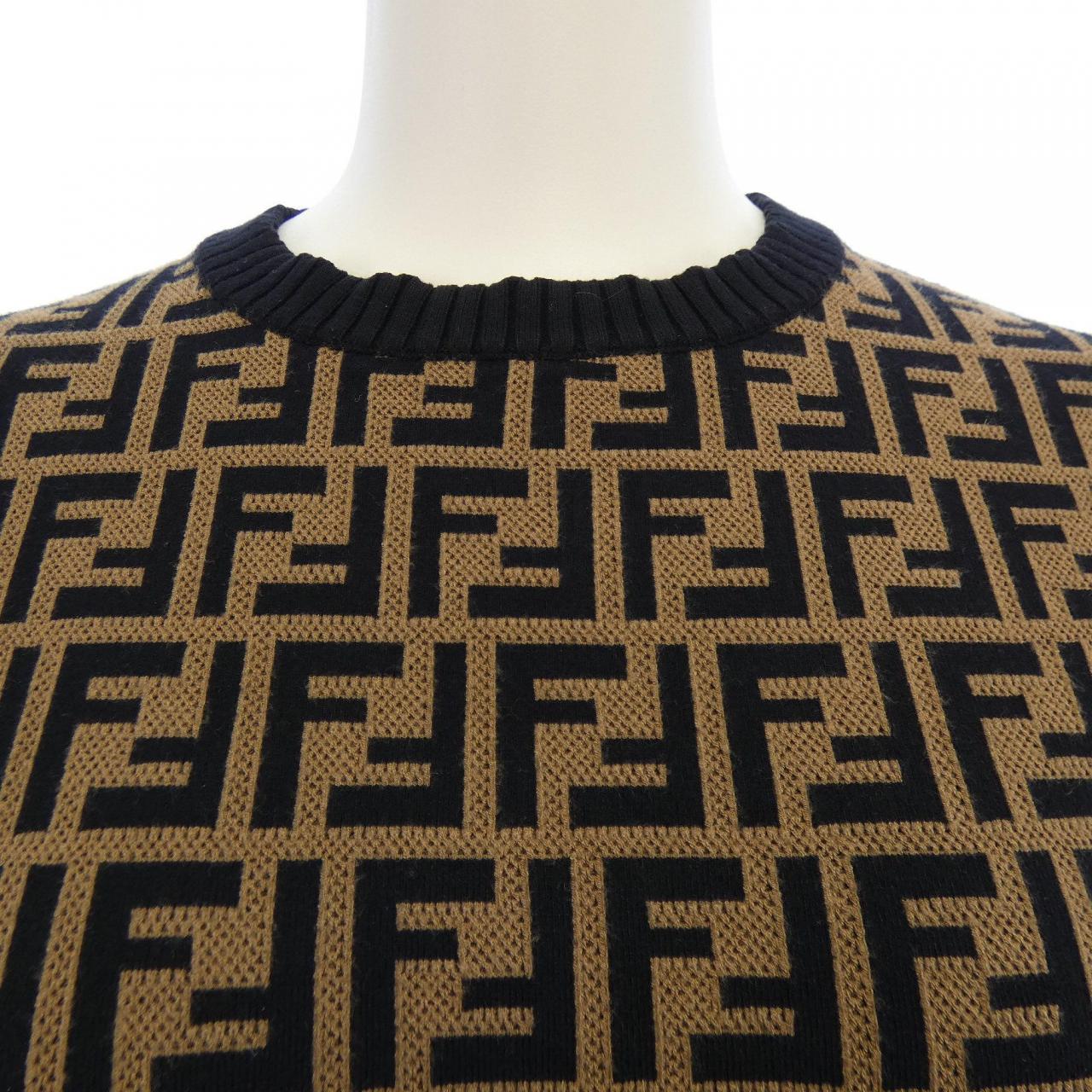 フェンディ FENDI FZY675 A1DS トップス