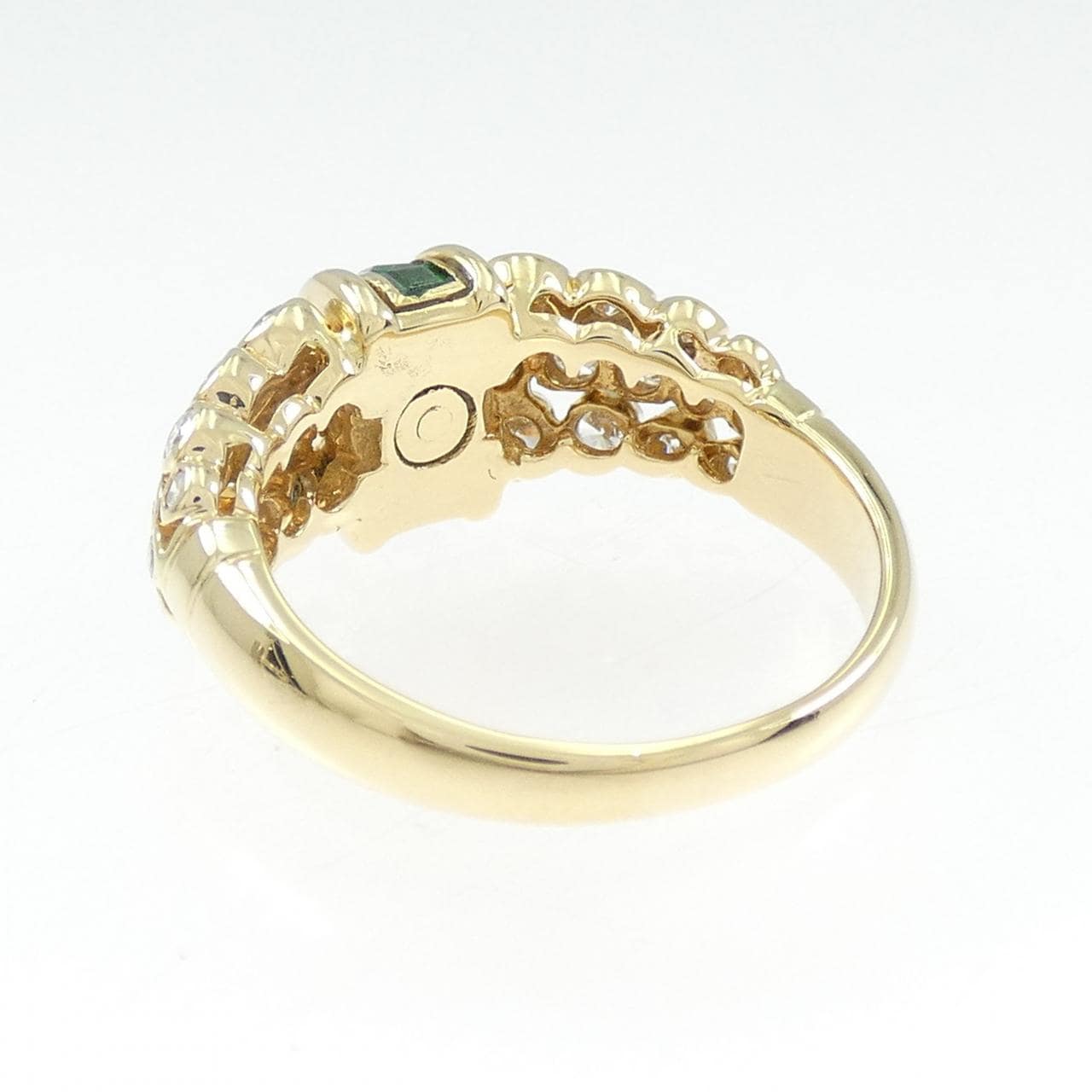 18KYG エメラルド リング 0.36CT