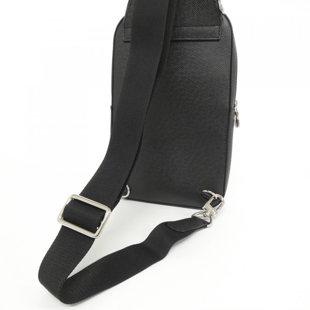 ルイヴィトン タイガ アヴェニュー スリングバッグ M30863 ショルダーバッグ