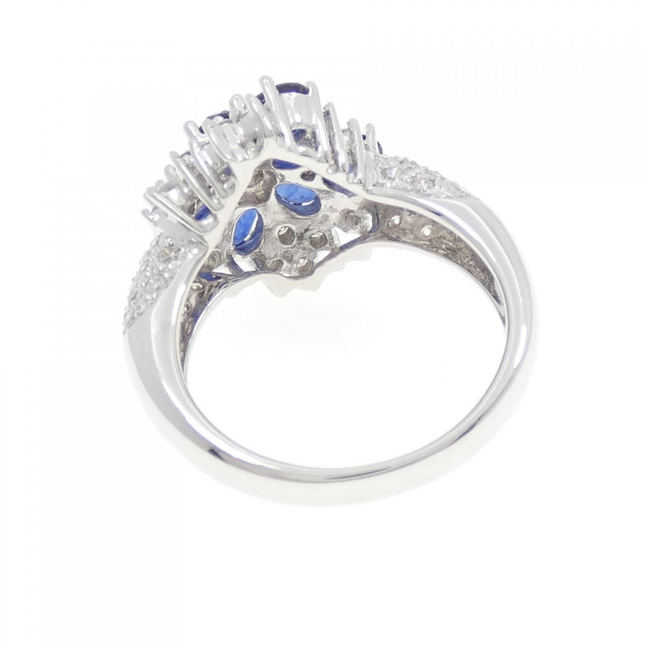 750WG サファイヤ リング 3.97CT