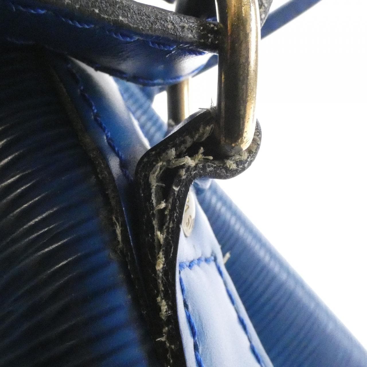 ルイヴィトン エピ ノエ M44005 ショルダーバッグ