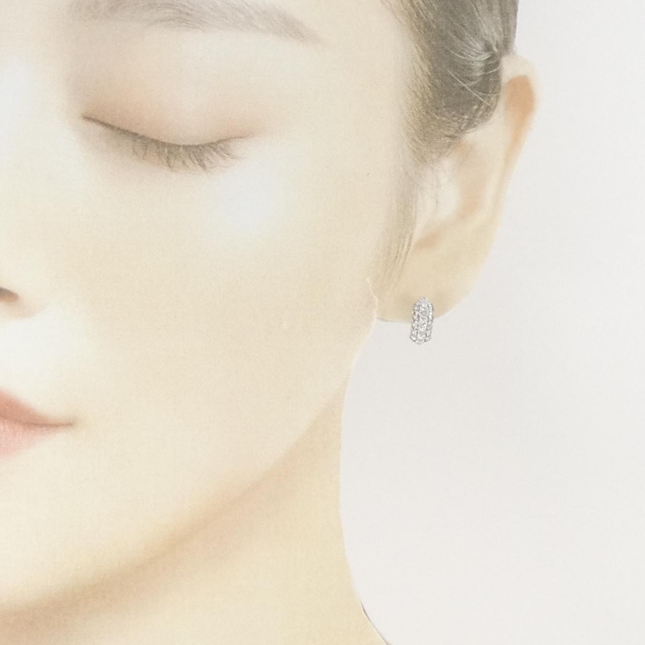 K18WG パヴェ ダイヤモンド ピアス 1.06CT