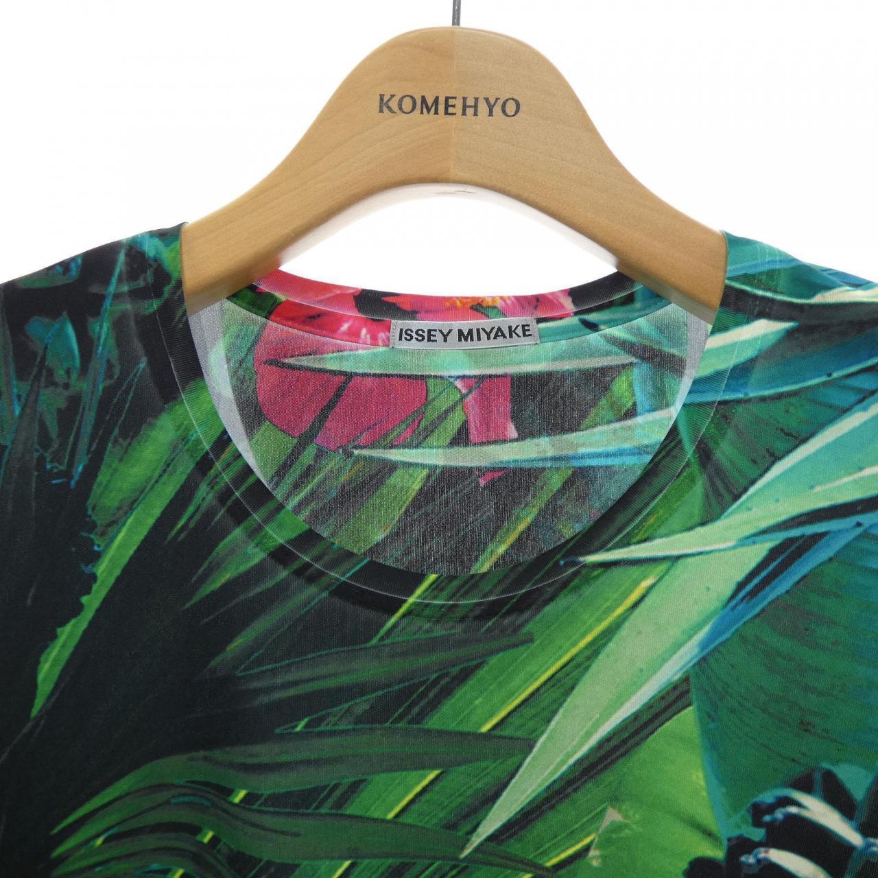 イッセイミヤケ ISSEY MIYAKE IM62JK523 Tシャツ