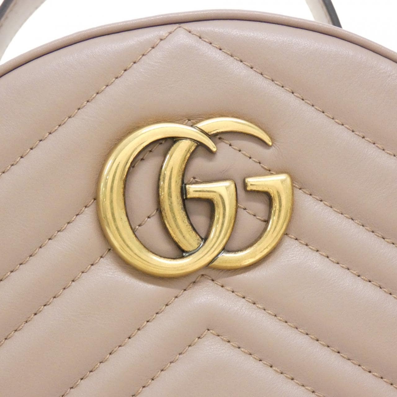 Gucci GG MARMONT 476671 DTDHD双肩包
