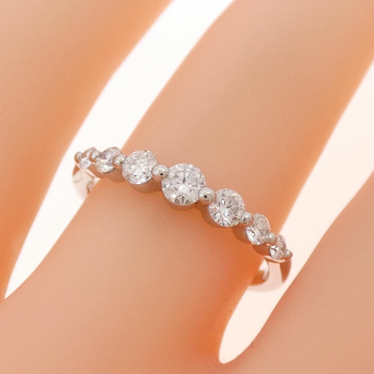ヴァンドーム ダイヤモンド リング 0.37CT