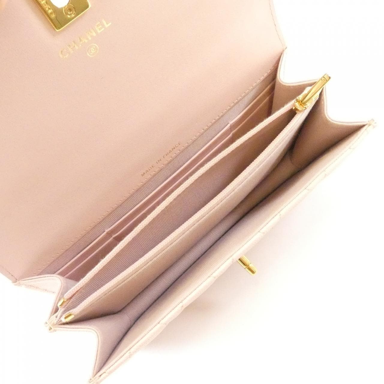 シャネル AP3318 チェーンクラッチ