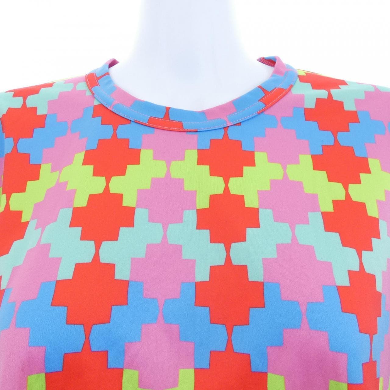 コムデギャルソン COMME des GARCONS GM-T019 トップス