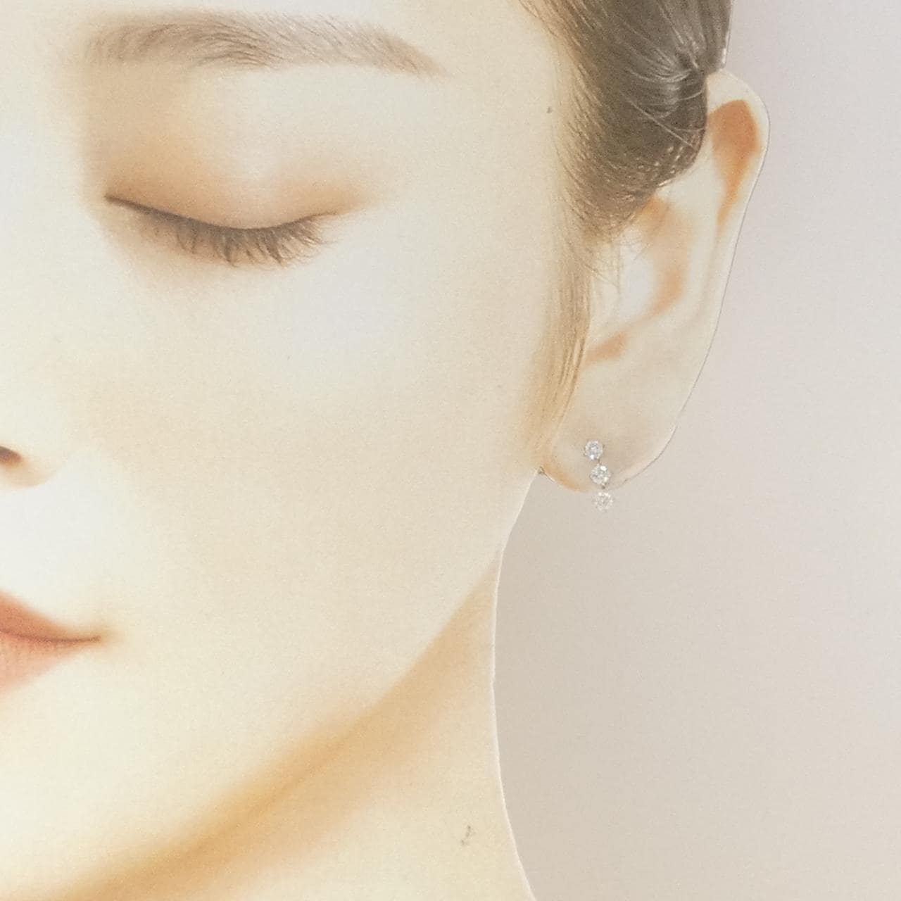 K14WG スリーストーン ダイヤモンド ピアス 0.50CT