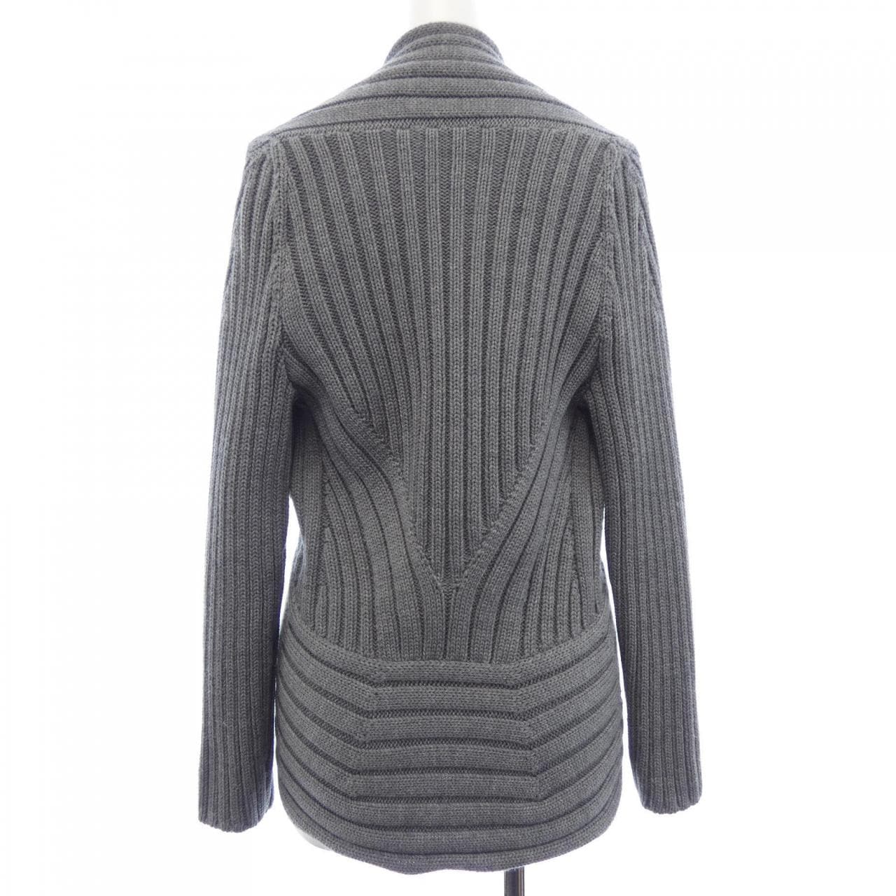 サルヴァトーレフェラガモ SALVATORE FERRAGAMO カーディガン