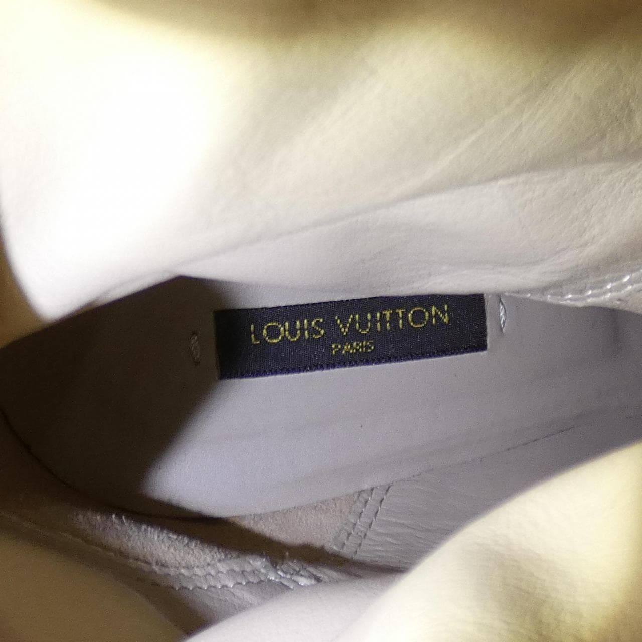 ルイヴィトン LOUIS VUITTON ブーツ