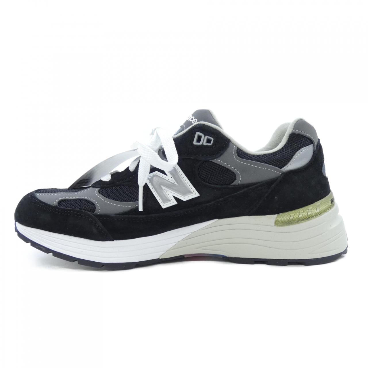 ニューバランス NEW BALANCE M992EB スニーカー