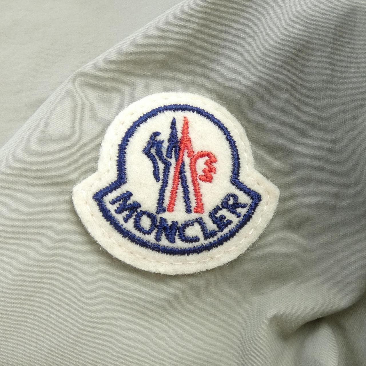 モンクレール MONCLER ブルゾン