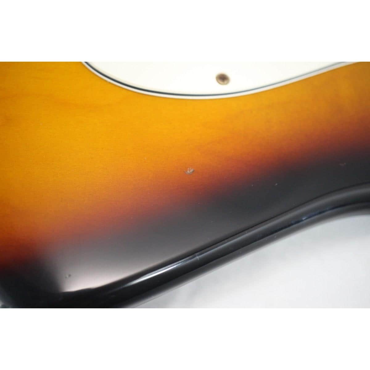 FENDER STANDARD STRATOCASTER/LH