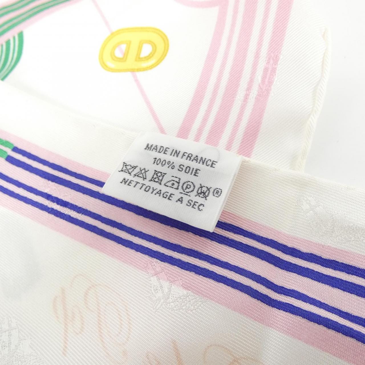 エルメス トライアングル チャーム 883896S スカーフ