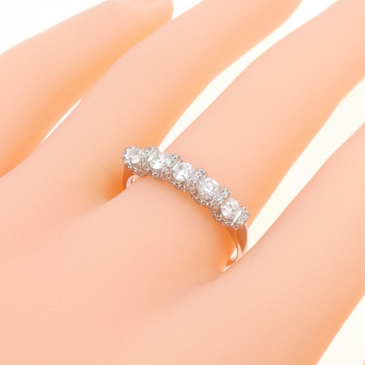 PT900 ダイヤモンド リング 0.70CT