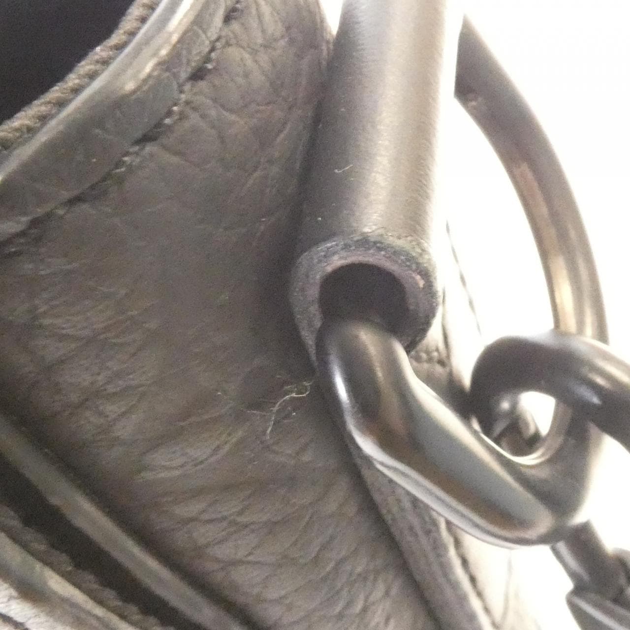 ルイヴィトン トリヨン モノグラム トランク メッセンジャー PM M57726 ショルダーバッグ