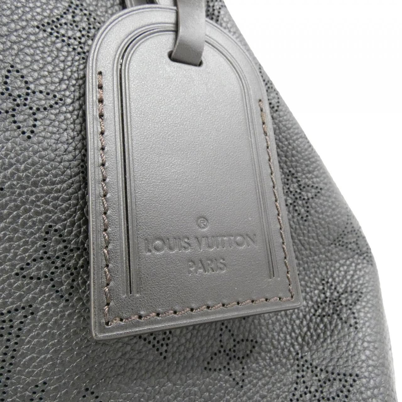 LOUIS VUITTON Mahina Beauvre Hobo M56073 单肩包