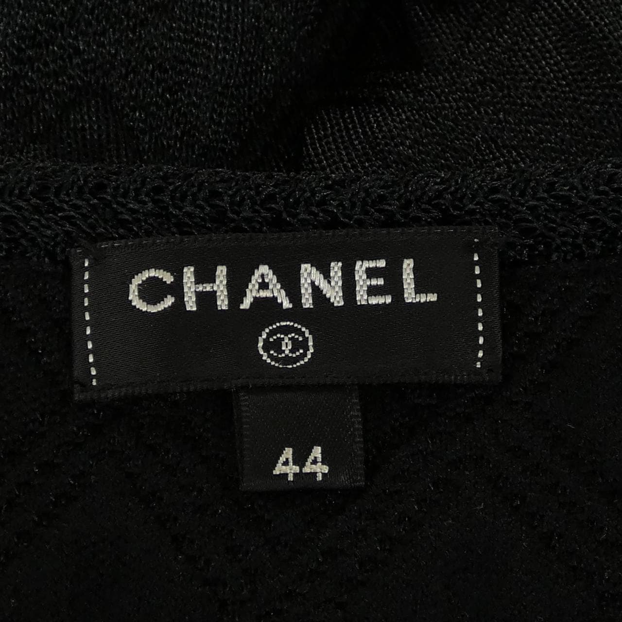 CHANEL P57008K07441 17A Collarless Jacket