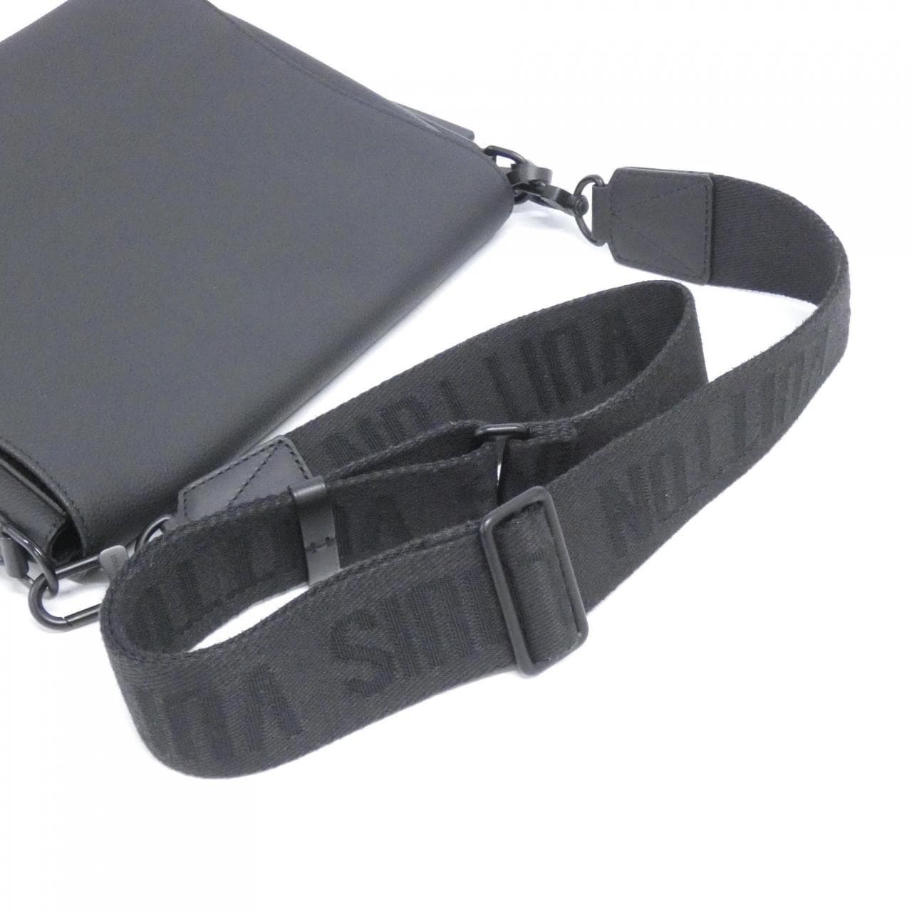 ルイヴィトン LVアエログラム テイクオフ メッセンジャー M57080 ショルダーバッグ