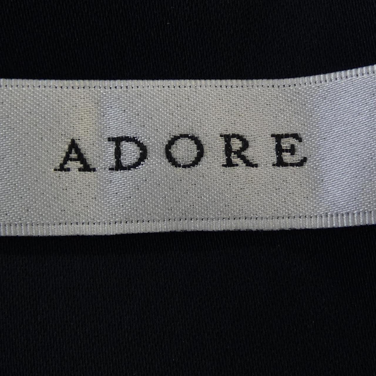 アドーア ADORE トップス
