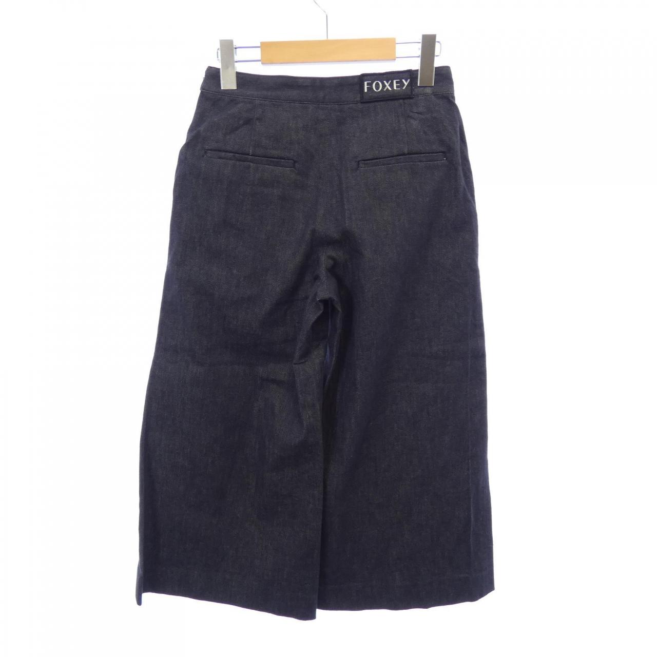 フォクシーニューヨーク FOXEY NEW YORK ジーンズ