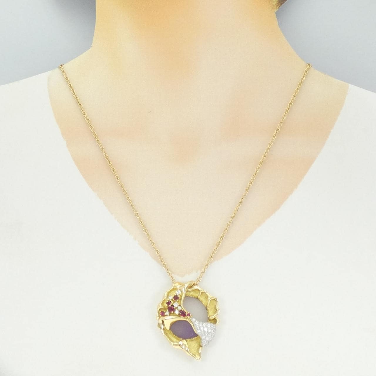 C･ベルナルド カラーストーン ネックレス