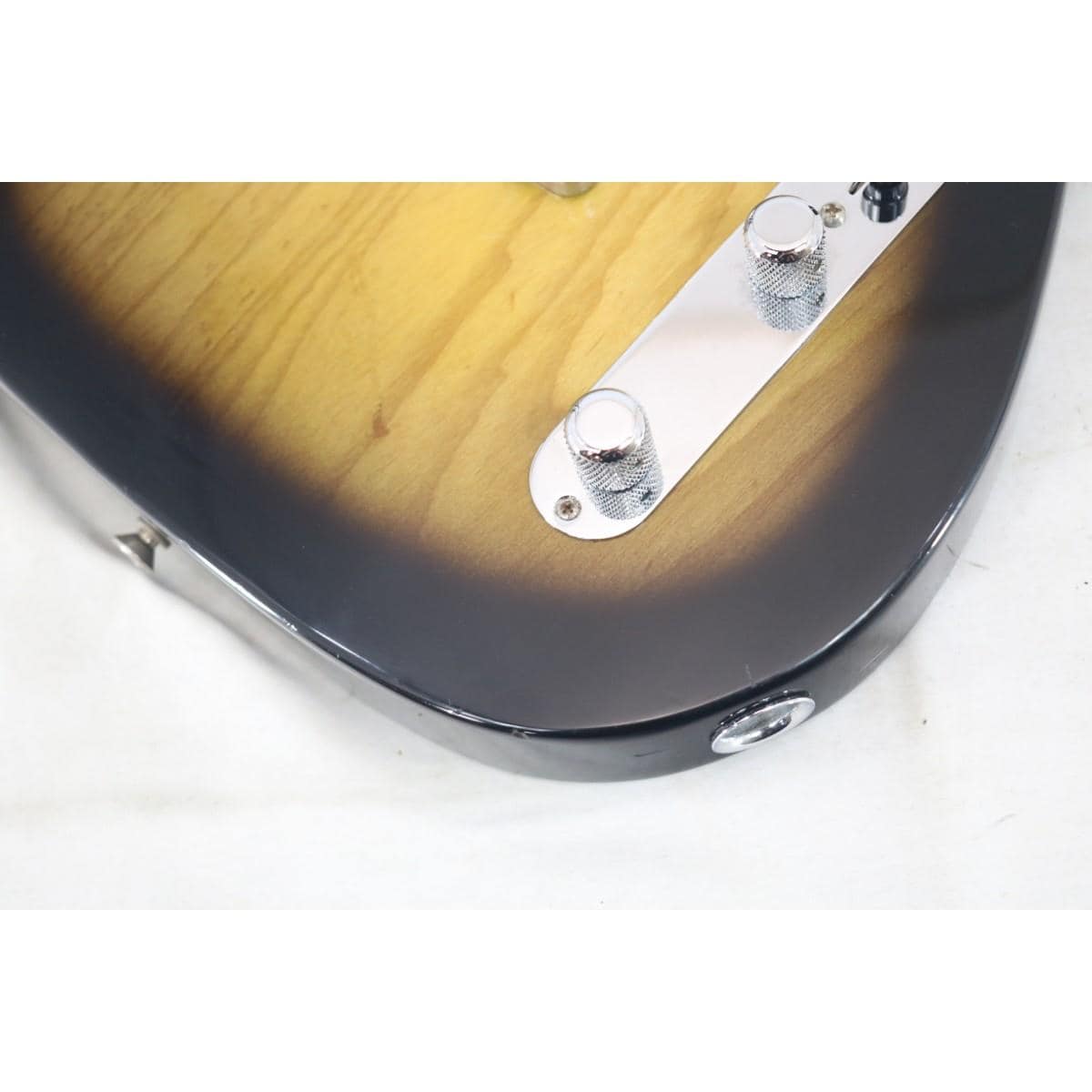 ＦＥＮＤＥＲ　　５０Ｓ　ＴＥＬＥＣＡＳＴＥＲ　ＬＡＣＱＵＥＲ