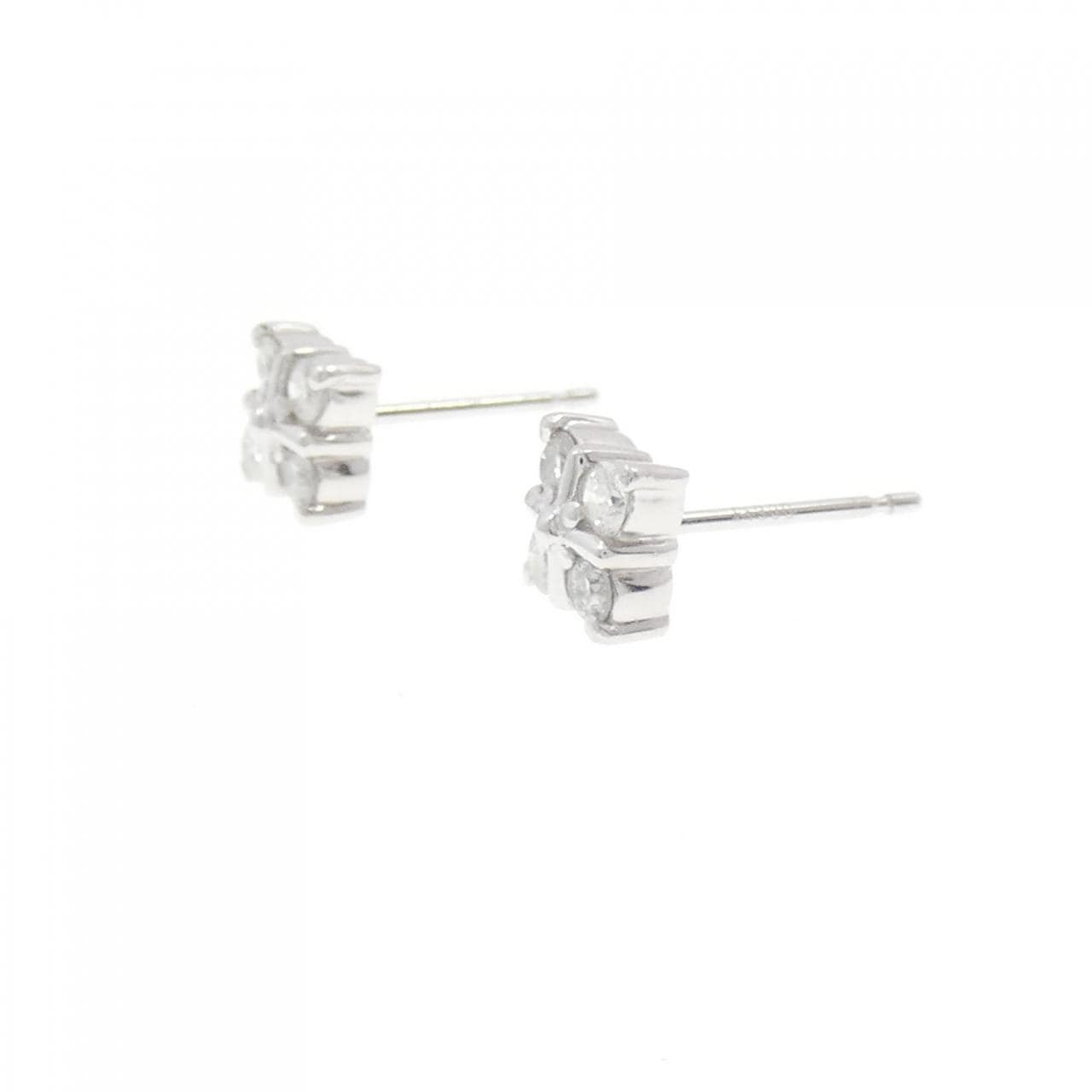 PT900 花形钻石耳环 0.30CT