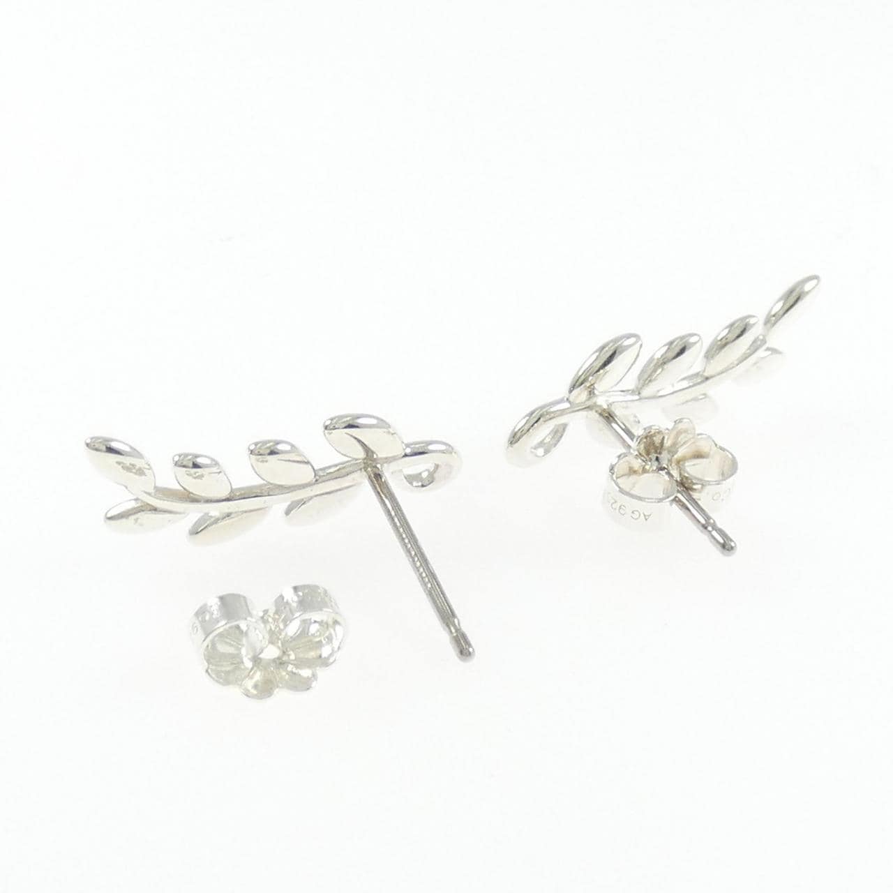 ティファニー オリーブリーフ クライマー ピアス