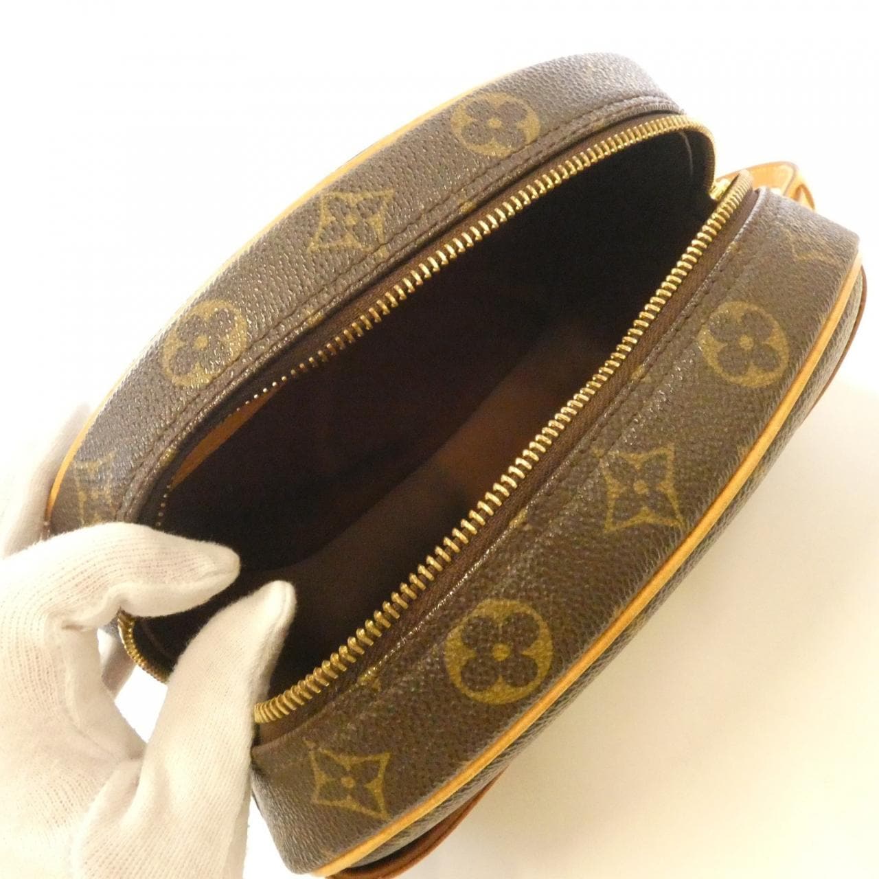 ルイヴィトン モノグラム ブロワ M51221 ショルダーバッグ