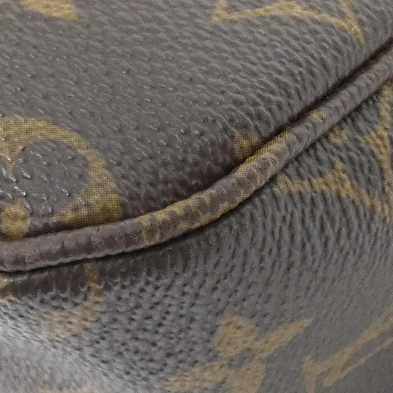 LOUIS VUITTON Monogram Sac Bossfort M40043 包