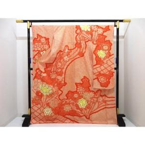 振袖　総絞り　金彩入り刺繍加工