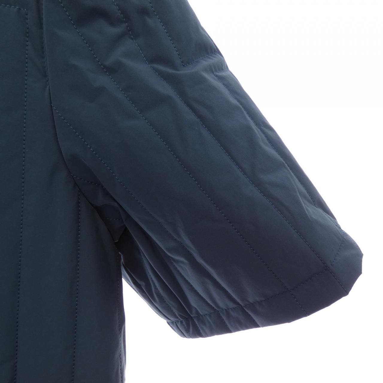 エルメス HERMES トップス