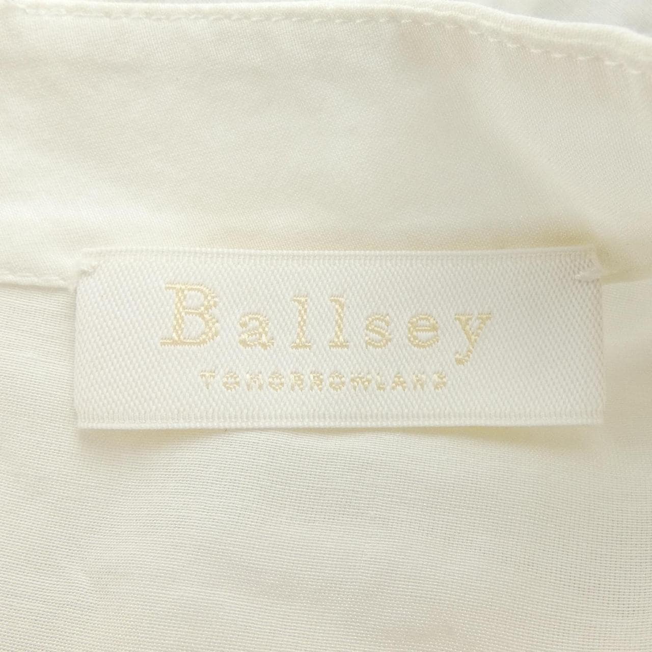 BALLSEY tops
