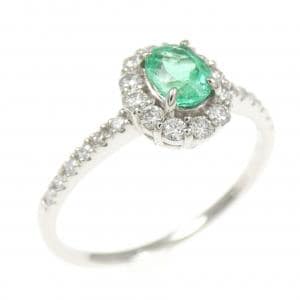 emerald ring