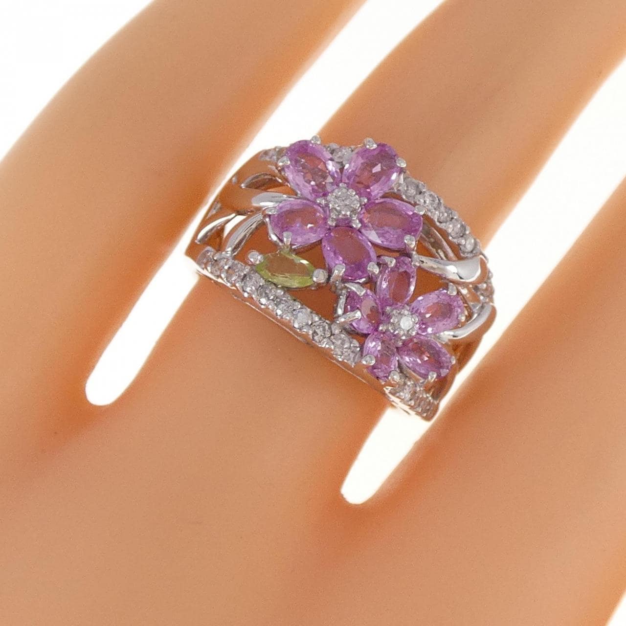 K14WG Flower Color Stone Ring