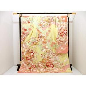 振袖　友禅金彩加工　刺繍入り　身幅Ｌ寸