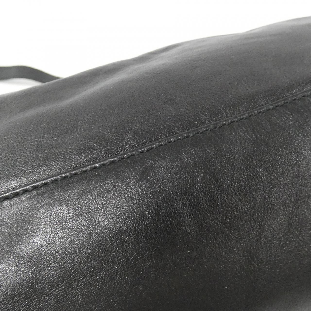 サルヴァトーレフェラガモ 21 A722 バッグ